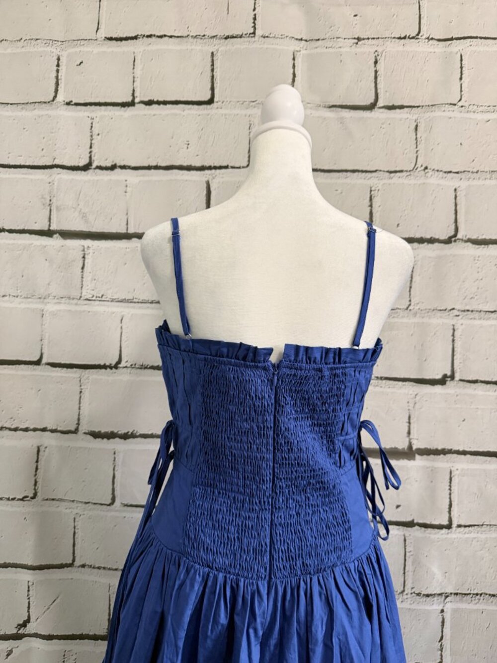 NWOT Moon River  Blue Cotton Smocked Maxi Dress Size M Side Tie - Picture 8 of 11